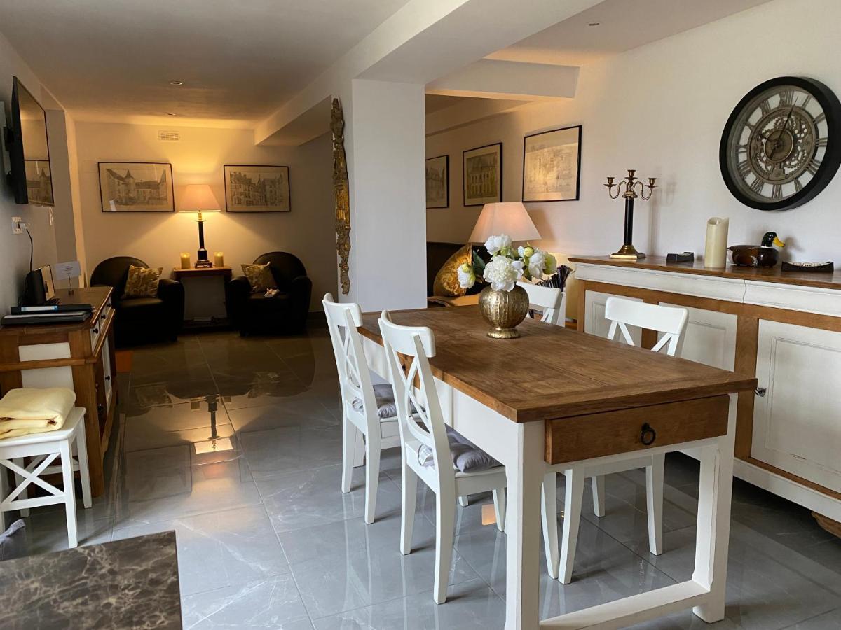 Amity. Exclusive Poolside Garden Apartment Sarlat-la-Canéda Exteriör bild
