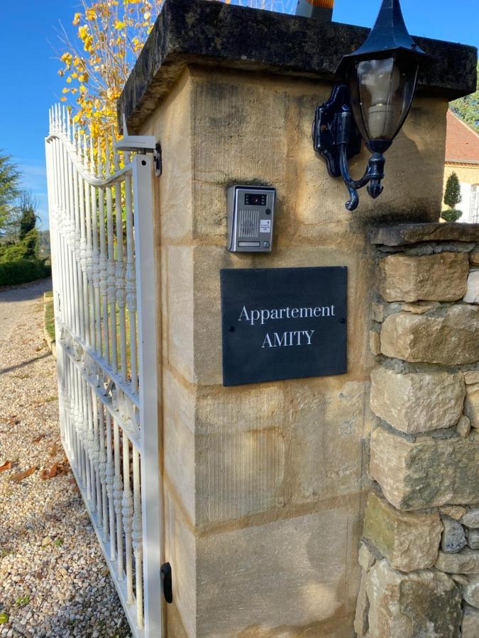 Amity. Exclusive Poolside Garden Apartment Sarlat-la-Canéda Exteriör bild